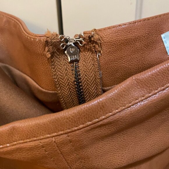 She + Skye Faux Leather Mini Skirt in Caramel Coffee Brown, Size L - Picture 4 of 5